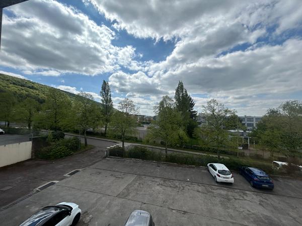 Studio meublé - Polyclinique -  25.96 m2