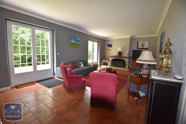 Maison à vendre 10 pièces 300m²