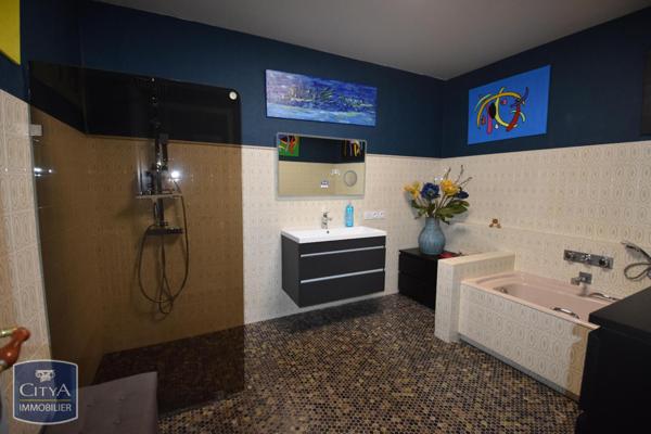 Maison à vendre 10 pièces 300m²