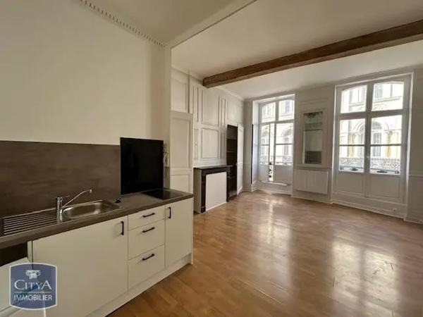 Appartement à louer 1 pièce 32.03m² Lille (59000)