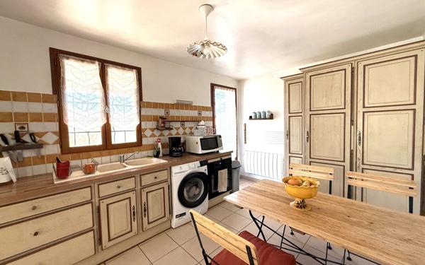 Maison à vendre    4 pièces •  Brignoles
