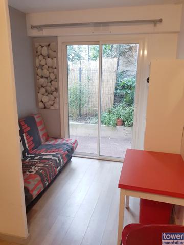 Studio 1 pièce(s) 9.8 m²