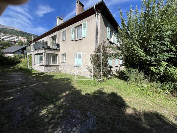 Barcelonnette : grand appartement en vente , rénovation globale