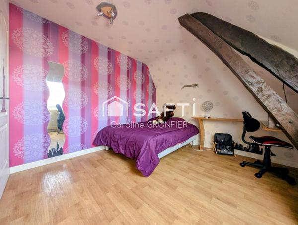 Propriété de caractère avec deux logements indépendants