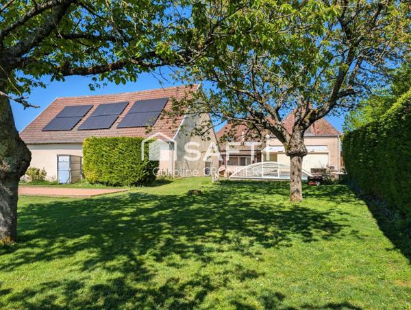Propriété de caractère avec deux logements indépendants