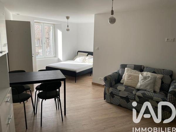 Location studio 26 m² Saint-Bonnet-le-Château