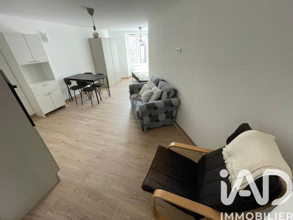 Location studio 26 m² Saint-Bonnet-le-Château