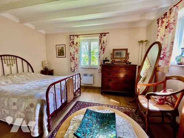 Longère à Vendre à Ploumilliau (22300) 
Dans un cadre verdoyant et reposant, a deux pas du bou...