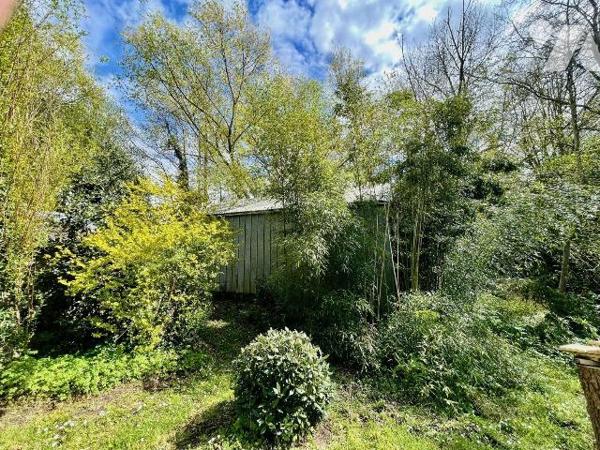 Longère à Vendre à Ploumilliau (22300) 
Dans un cadre verdoyant et reposant, a deux pas du bou...