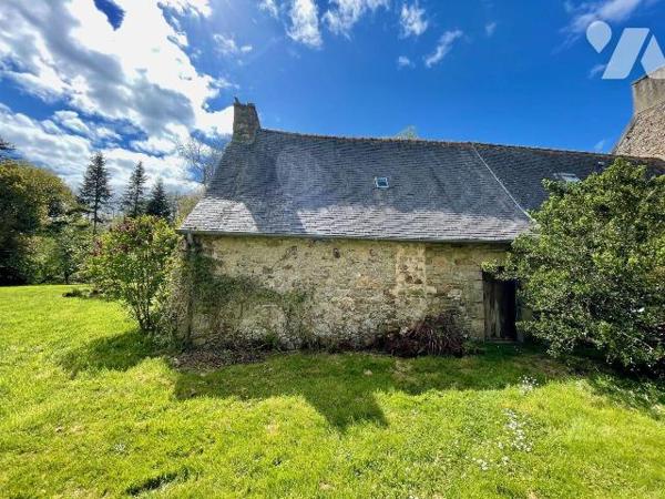 Longère à Vendre à Ploumilliau (22300) 
Dans un cadre verdoyant et reposant, a deux pas du bou...