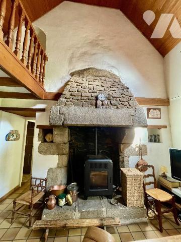 Longère à Vendre à Ploumilliau (22300) 
Dans un cadre verdoyant et reposant, a deux pas du bou...