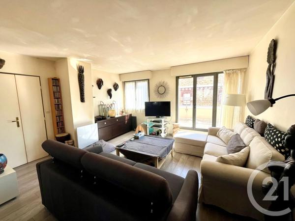 Appartement F4 à vendre  4 pièces - 74,75 m2 ST GRATIEN - 95