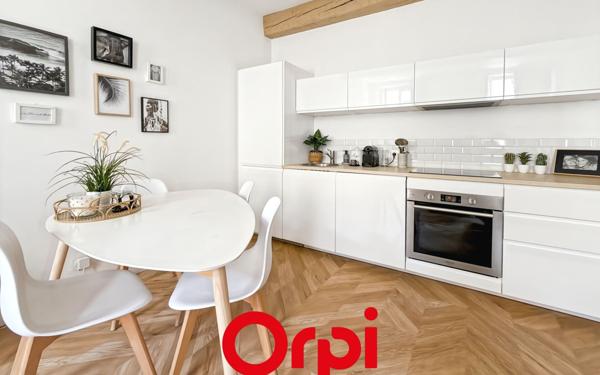 Appartement à vendre    2 pièces • 43,94 m2 Bandol