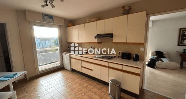 À vendre Appartement 4 pièces 130.58 m² - Bordeaux 33200