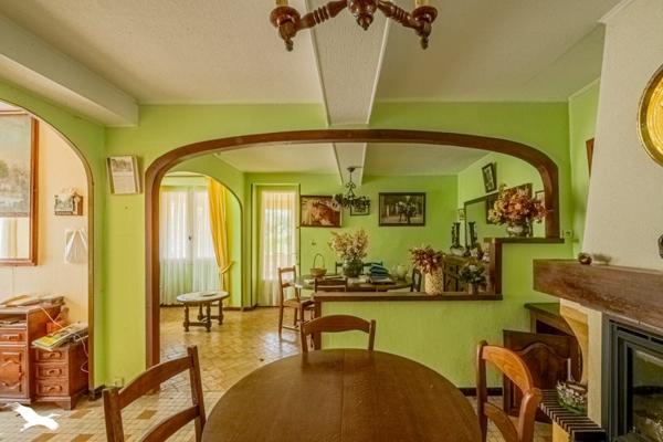 Maison à vendre 145 000 € Sainte-Croix-du-Mont 4 p 171 m² DPE G