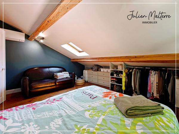 Maison bourgeoise 1920 de 210 m² habitables et ses dépendances, 6 chambres, au coeur de St-Etienne