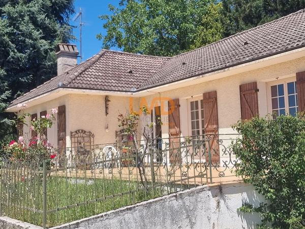 très belle maison sur les chemins de Compostelle