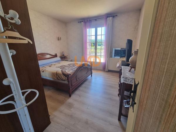 très belle maison sur les chemins de Compostelle