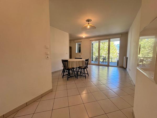 Appartement Annecy 3 pièce(s) 62.20 m2 - Meublé