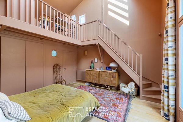 Triplex contemporain au sein d’une demeure historique à Montmartre
