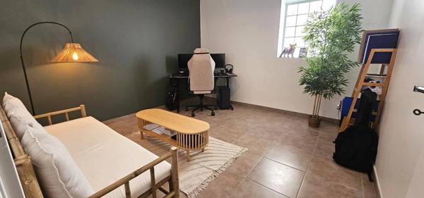 MAISON 259M2 HAB. AVEC PISCINE