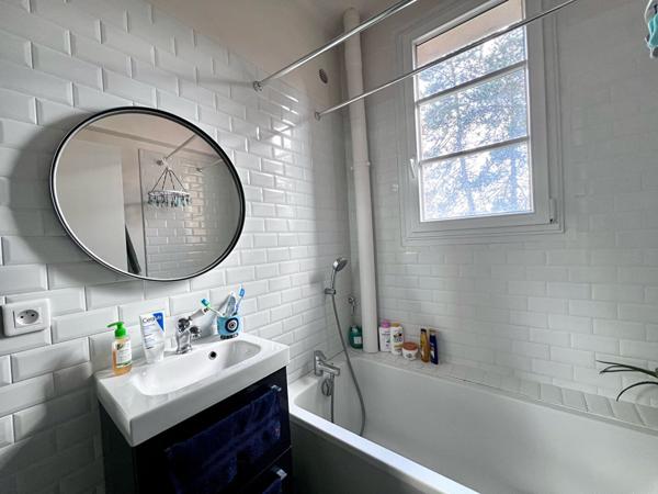 Appartement Suresnes 2 pièce(s) 52 m2