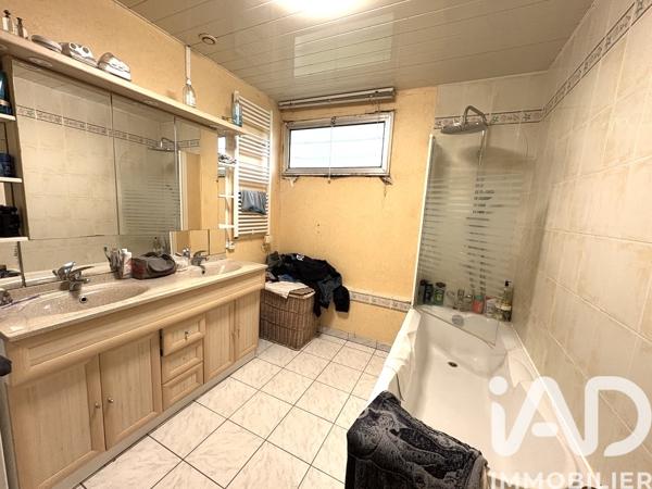 Maison à vendre 6 pièces 120 m² Buchy