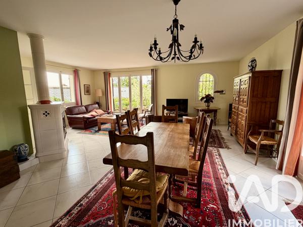 Maison à vendre 7 pièces 160 m² Soisy-sur-Seine