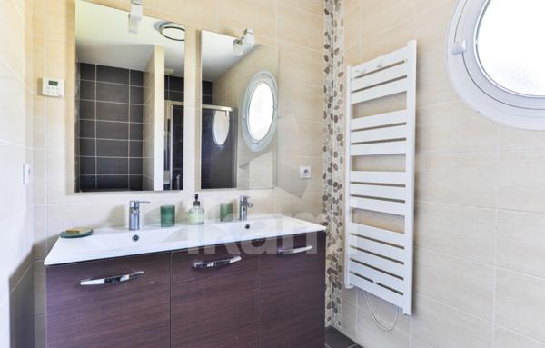Maison de 145 m²