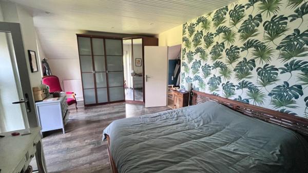 Propriété vue sur la Mayenne à St Jean sur Mayenne