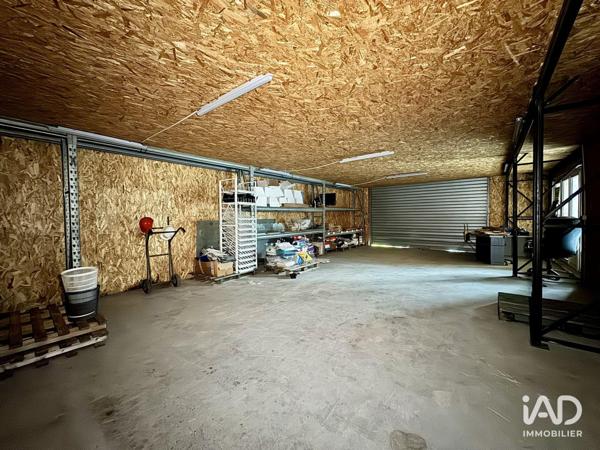 Murs commerciaux  à vendre 1 200 m² Vernantes