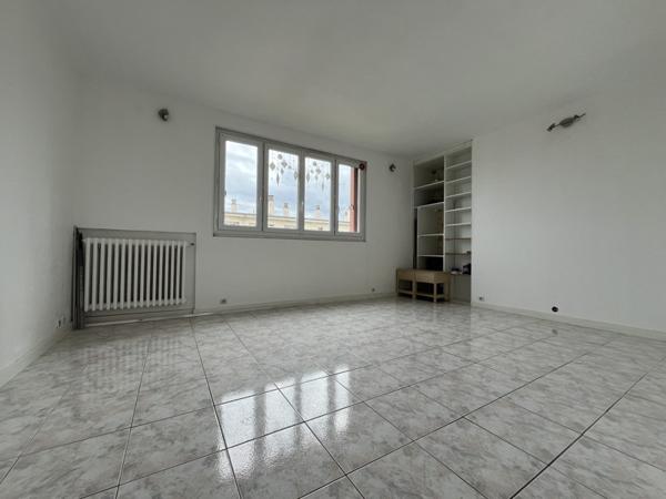 Appartement à vendre 149 500 € Les Clayes-sous-Bois 3 p 54 m² DPE F