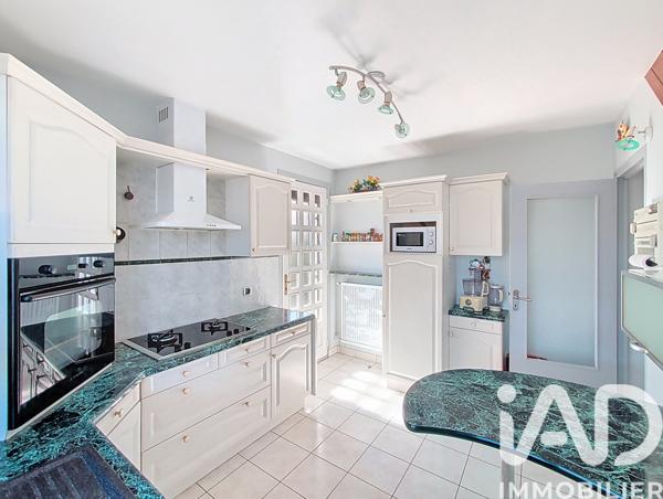 Maison à vendre 6 pièces 108 m² Ifs