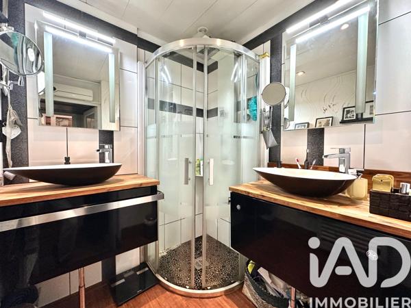 Appartement à vendre 4 pièces 77,59 m² Cogolin