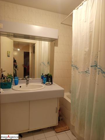 Appartement à LE MANS, 72000 - 2 pièces 46m²