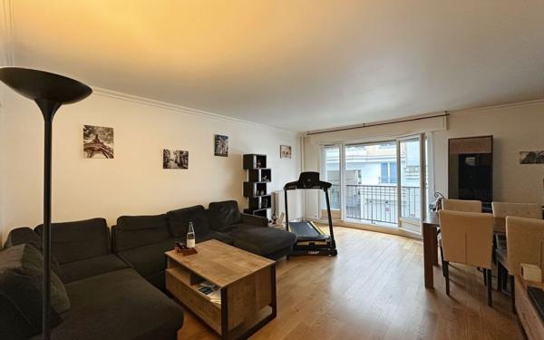 Appartement à vendre    2 pièces • 57,54 m2 Paris 15
