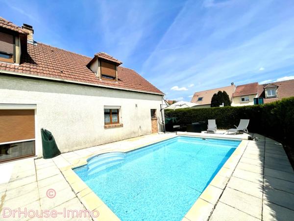 Maison à vendre 6 pièces de 122 m²