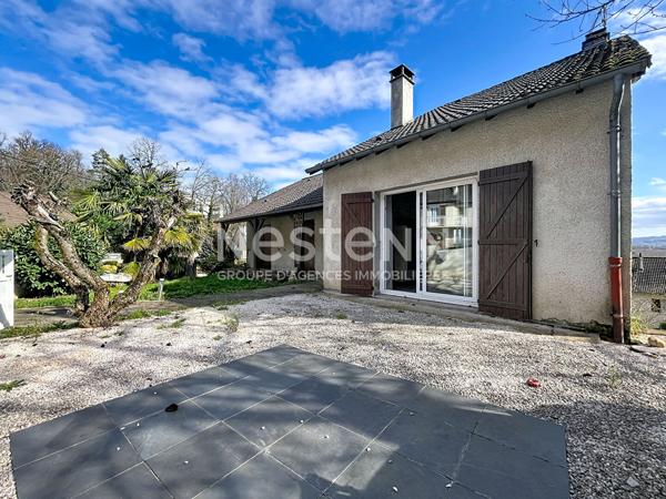 A vendre immeuble / maison Malemort divisée en deux appartements - Un T5 et un T3 - 2 garages- jardin