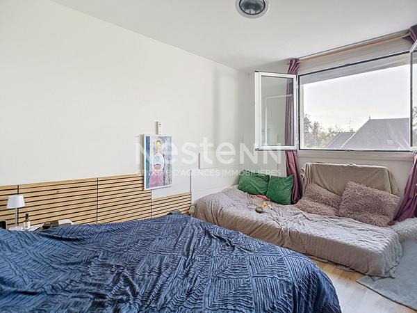 A vendre immeuble / maison Malemort divisée en deux appartements - Un T5 et un T3 - 2 garages- jardin
