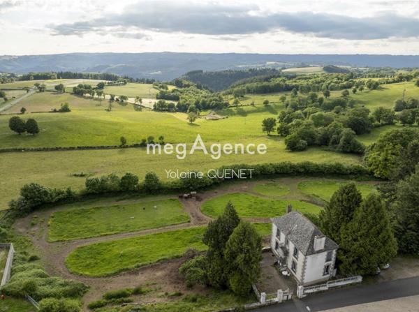 Maison à SAINT-HIPPOLYTE, 12140 - 5 pièces 107m²