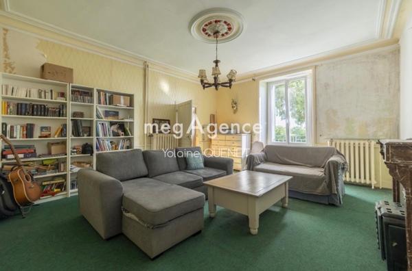 Maison à SAINT-HIPPOLYTE, 12140 - 5 pièces 107m²