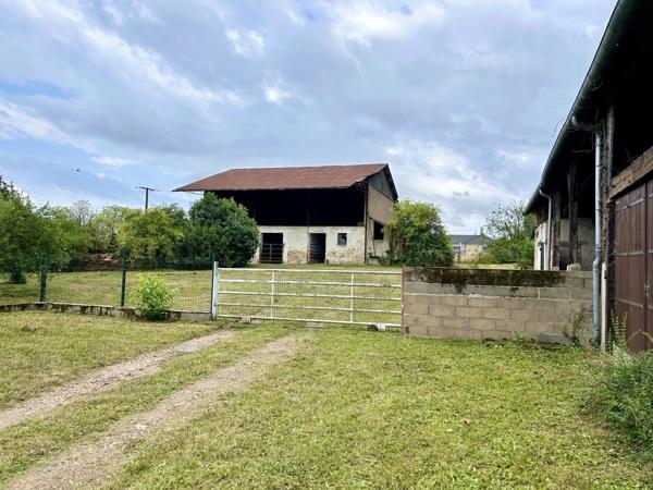 Vente Ferme 7 pièces 250 m2 à Sermoise-sur-Loire