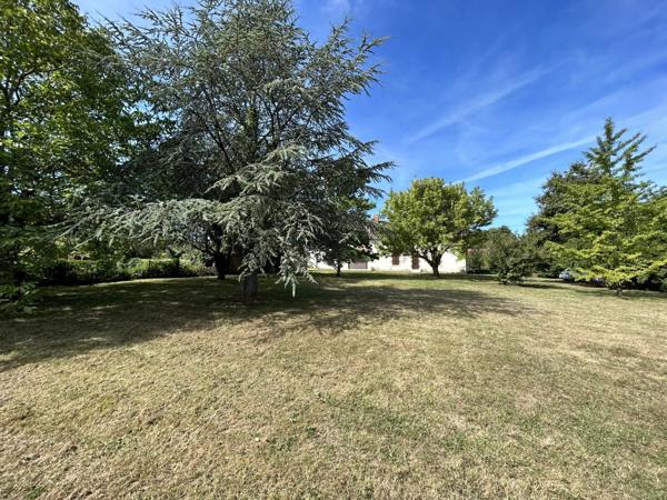 Vente Ferme 7 pièces 250 m2 à Sermoise-sur-Loire