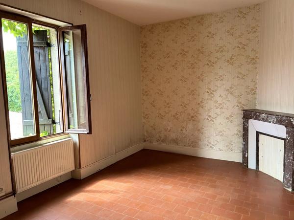 Vente Ferme 7 pièces 250 m2 à Sermoise-sur-Loire