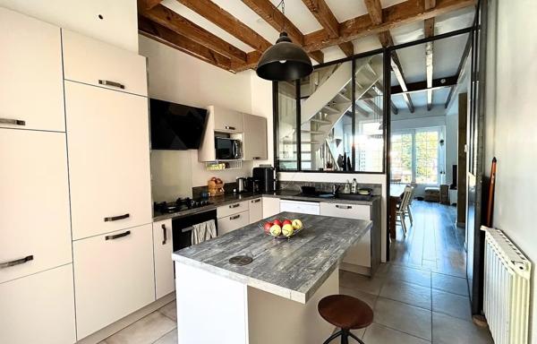 Maison de ville mitoyenne 5P - 123m2 - Terrasse 791 000 €
