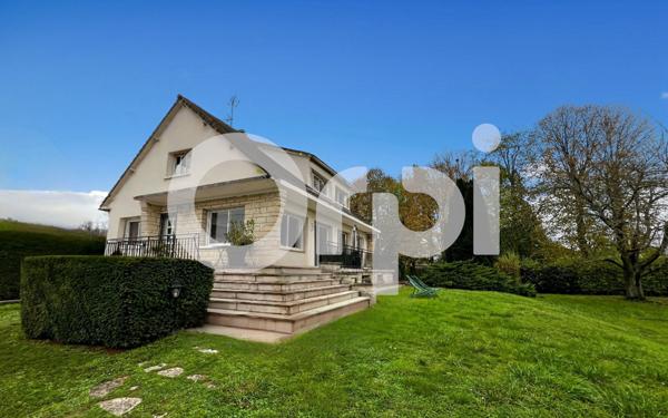 Maison à vendre    7 pièces •  Senlis