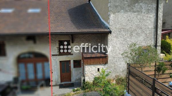Maison
         5 pièces
        - 140 m² Bien prestige 459 000 € *