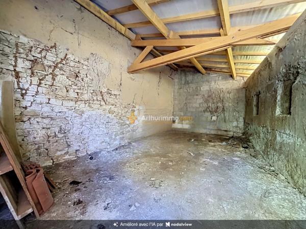 Vente                                                      Maison
                        
                     7 pièces                      140 m2                     à Morestel