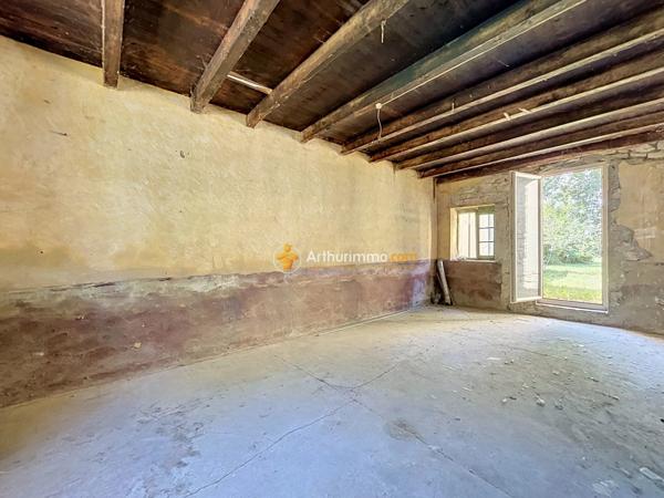 Vente                                                      Maison
                        
                     7 pièces                      140 m2                     à Morestel