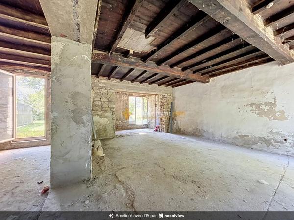 Vente                                                      Maison
                        
                     7 pièces                      140 m2                     à Morestel